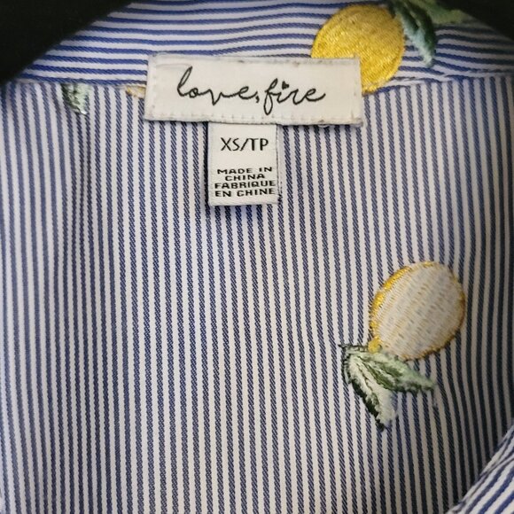 Love, Fire Tie-Waist Striped Button-Up Short Sleeved Blouse With Lemons Size XS - Picture 6 of 8